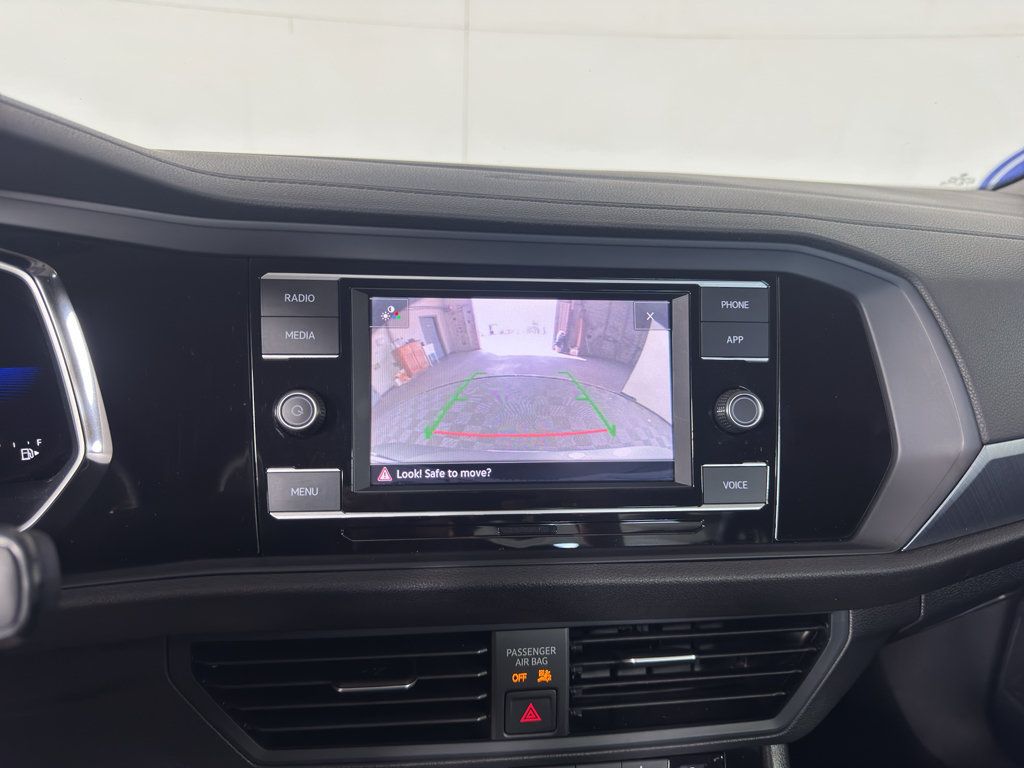 Used 2022 Volkswagen Jetta SE FWD image 27