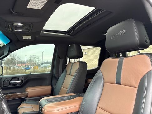 Used 2019 Chevrolet Silverado 1500 High Country w/ Safety Package II image 11