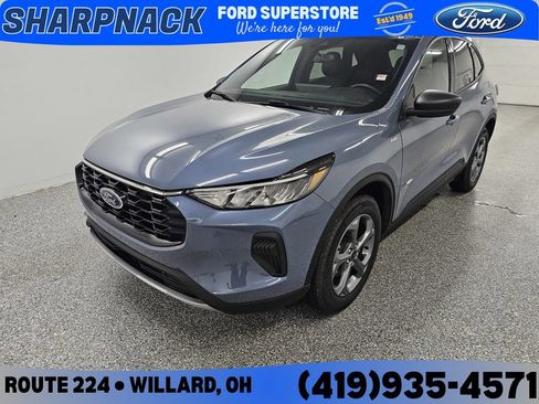 Used 2026 Ford Escape ST-Line w/ Tech Pack #1 AWD/4WD image 1