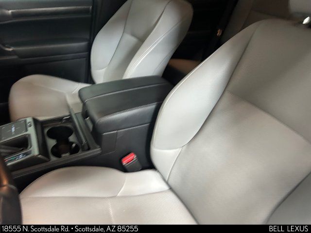 Used 2023 Lexus GX 460 w/ Black Line Special Edition AWD/4WD image 18