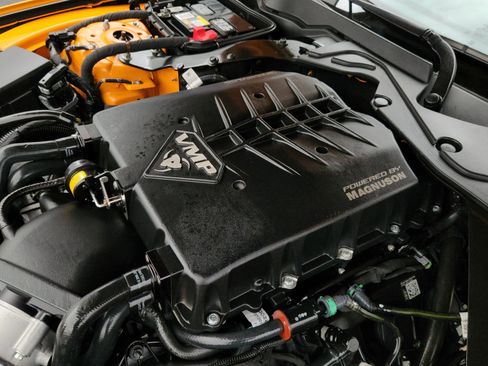 Used 2018 Ford Mustang GT Premium w/ GT Performance Package image 25