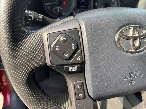 Used 2020 Toyota Tacoma TRD Sport w/ Technology Package AWD/4WD image 20