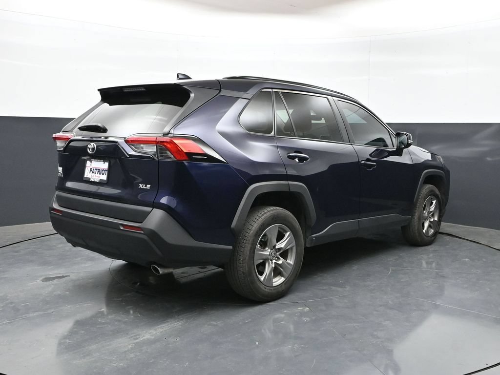 Used 2024 Toyota RAV4 XLE FWD image 25