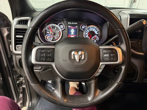 Used 2022 RAM 3500 Big Horn image 38