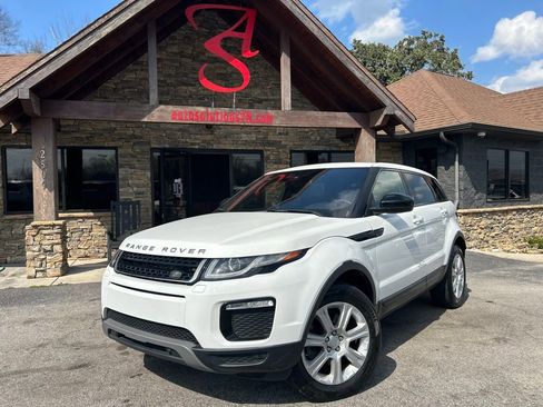 Used 2018 Land Rover Range Rover Evoque SE Premium AWD/4WD image 1