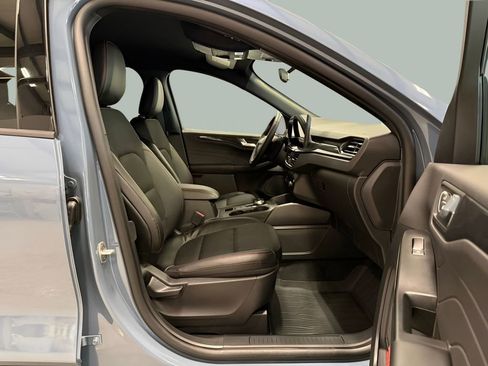 New 2026 Ford Escape ST-Line w/ Tech Pack #1 AWD/4WD image 10