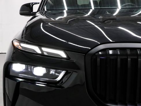 Used 2026 BMW X7 M60i image 46
