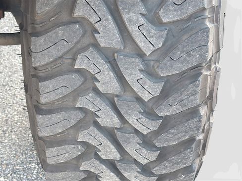 Used 2013 Jeep Wrangler Unlimited Rubicon w/ Connectivity Group image 38