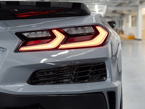 Used 2025 Chevrolet Corvette Z06 w/ Stealth Interior Trim Package image 20