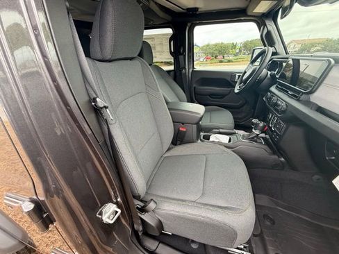 New 2025 Jeep Wrangler Sport S image 11