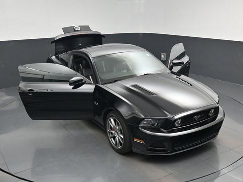 Used 2013 Ford Mustang GT Premium w/ GT Track Pkg image 39