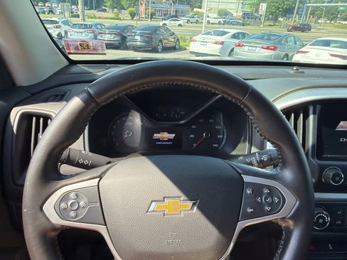 Certified 2020 Chevrolet Colorado LT w/ LT Convenience Package AWD/4WD image 9