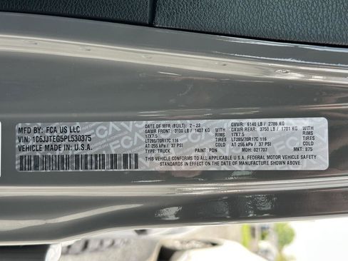 Used 2023 Jeep Gladiator Mojave w/ Cold Weather Group image 15