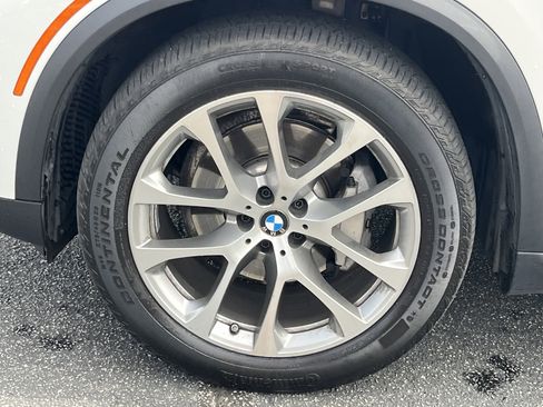 Used 2020 BMW X5 xDrive40i w/ Premium Package image 34