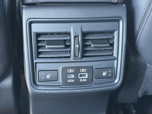 Certified 2026 Subaru Outback Limited AWD/4WD image 28