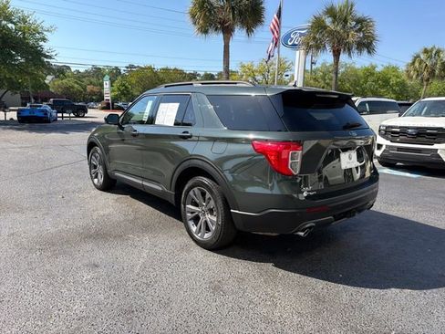 Used 2023 Ford Explorer XLT w/ Equipment Group 202A image 6