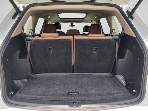 Used 2021 Volkswagen Atlas SEL FWD image 32