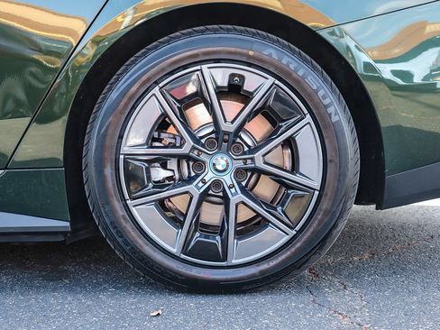 Used 2023 BMW i4 eDrive40 RWD image 8