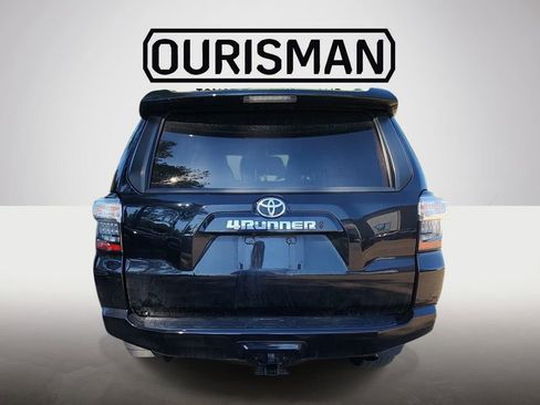 Certified 2022 Toyota 4Runner SR5 Premium w/ Moonroof Package AWD/4WD image 6