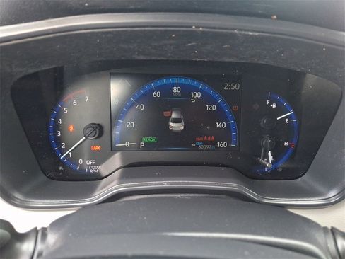 Used 2022 Toyota Corolla LE image 19