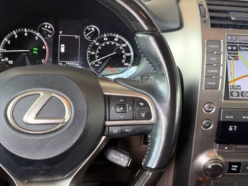 Certified 2020 Lexus GX 460 Luxury w/ Accessory Package AWD/4WD image 16