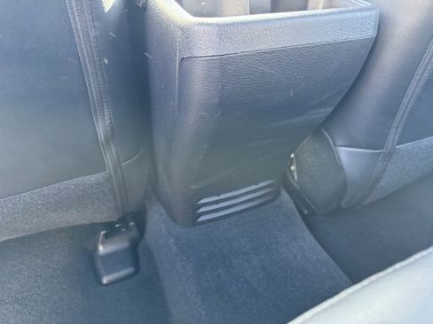 Certified 2023 Toyota Tacoma Limited image 9