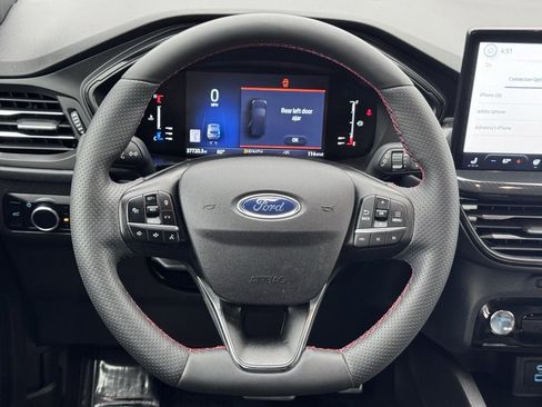 Used 2019 Ford Escape SE image 26