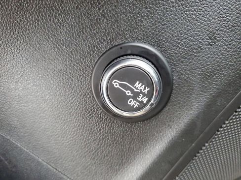 Used 2023 Buick Envision Essence w/ Sport Touring Package image 27