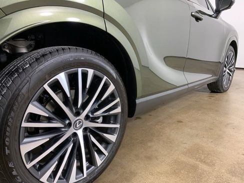 Used 2024 Lexus RX 350 Premium Plus w/ Convenience Package image 34