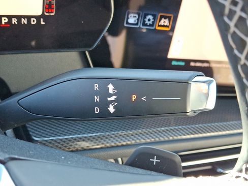 Certified 2025 Chevrolet Traverse High Country w/ LPO, Floor Liner Package image 17