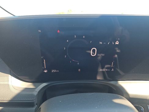 Used 2024 Buick Encore GX Sport Touring AWD/4WD image 17
