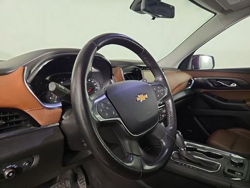 Used 2019 Chevrolet Traverse High Country AWD/4WD image 14