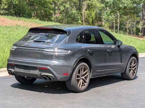 Certified 2026 Porsche Macan AWD/4WD image 24