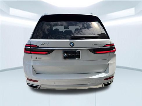 Used 2023 BMW X7 xDrive40i AWD/4WD image 6