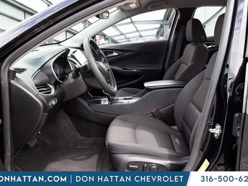 Used 2024 Chevrolet Malibu LT FWD image 3