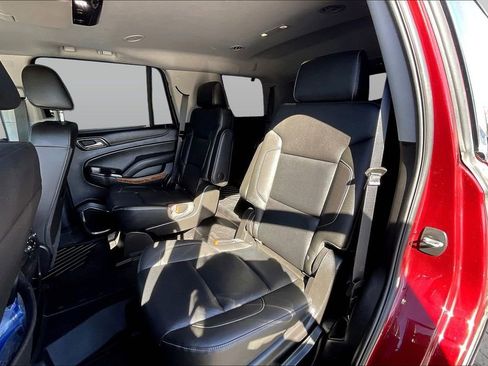 Used 2018 Chevrolet Tahoe Premier AWD/4WD image 22