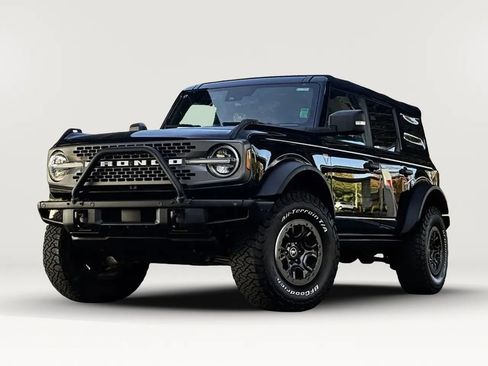 Used 2022 Ford Bronco Badlands w/ Sasquatch Package AWD/4WD image 45