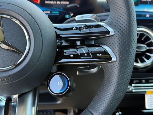New 2026 Mercedes-Benz GLA 35 AMG 4MATIC image 24