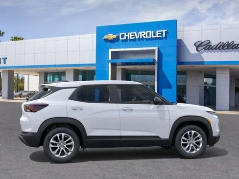 New 2026 Chevrolet TrailBlazer LS FWD image 3