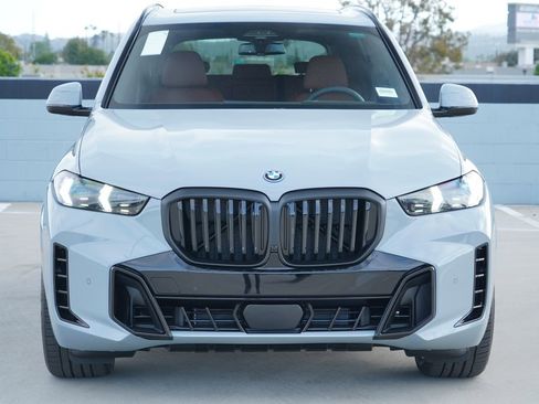 New 2026 BMW X5 xDrive50e w/ Executive Package AWD/4WD image 2