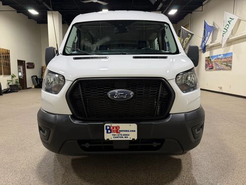 Used 2022 Ford Transit 350 XL RWD image 3