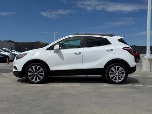 Used 2020 Buick Encore Preferred FWD image 8