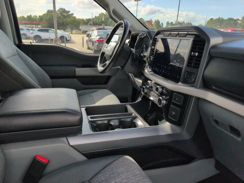 Used 2023 Ford F150 XLT w/ Equipment Group 302A High RWD image 10