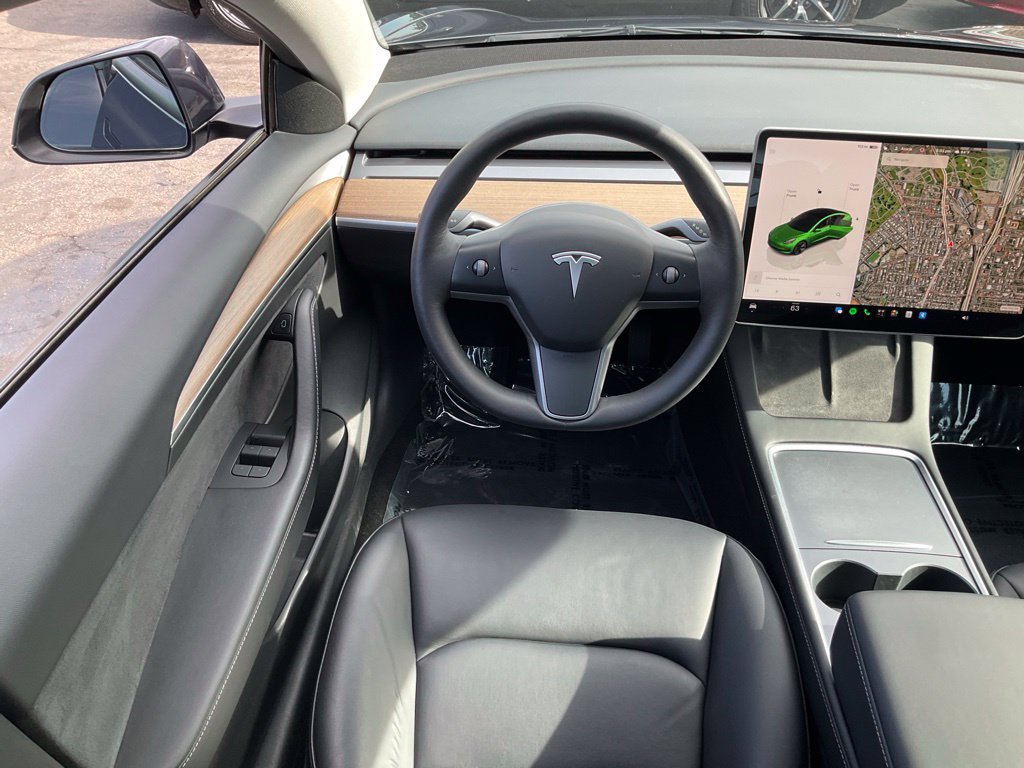 Used 2023 Tesla Model 3 Standard Range RWD image 35