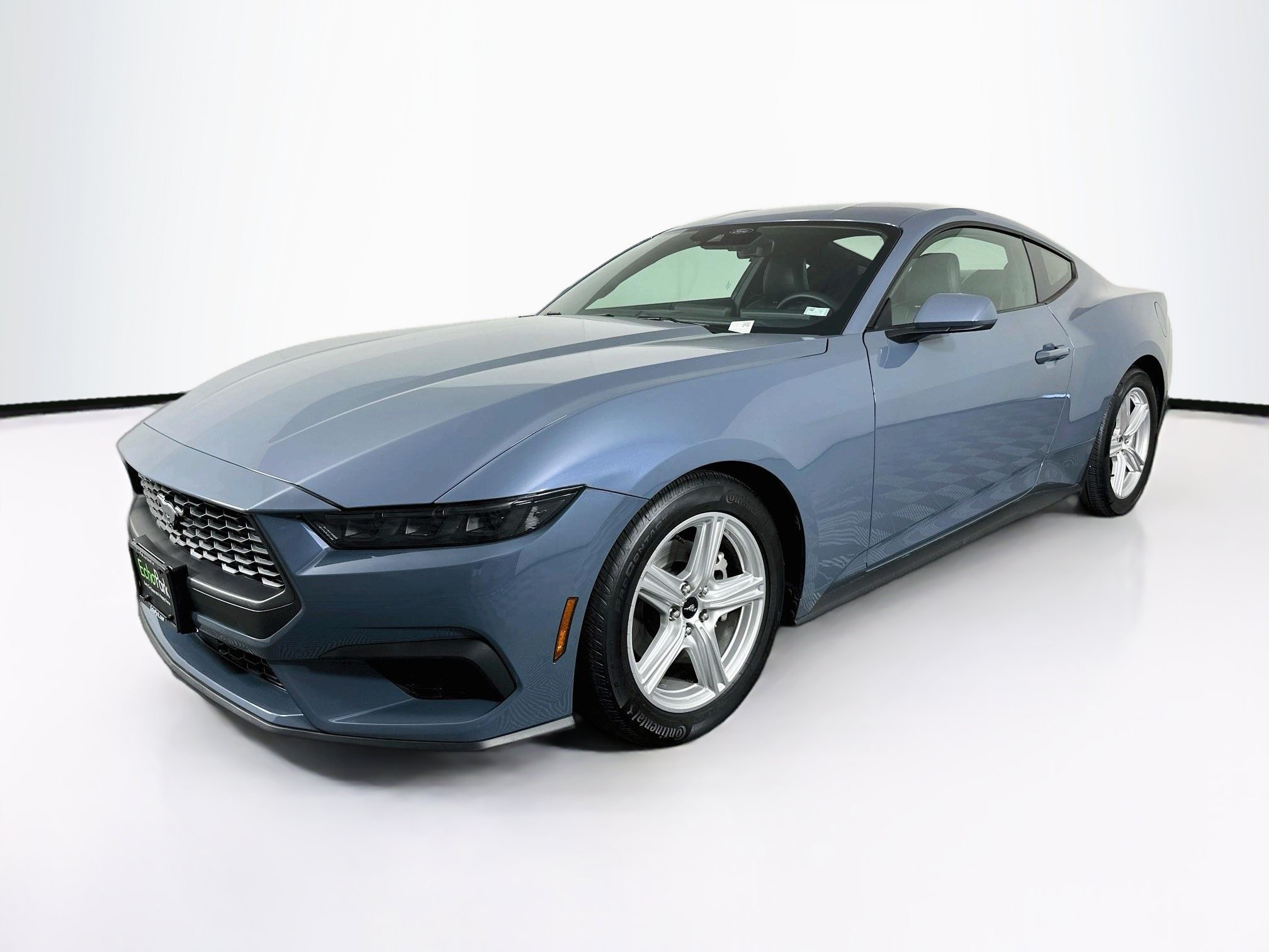 Used 2026 Ford Mustang Premium RWD image 3