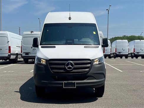 New 2025 Mercedes-Benz Sprinter 3500 image 6