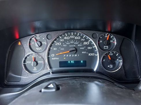 New 2026 Chevrolet Express 2500 Extended w/ Driver Convenience Package RWD image 18