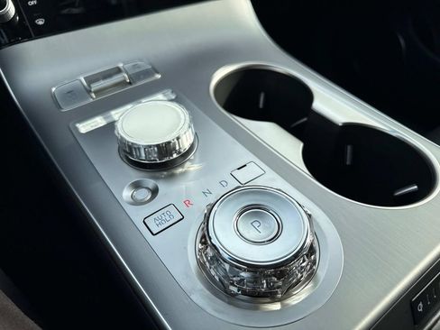 New 2026 Genesis GV70 2.5T Select image 28