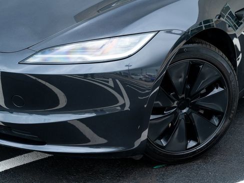 Used 2026 Tesla Model 3 RWD image 3