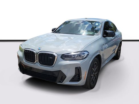 Certified 2023 BMW X4 M40i w/ Premium Package AWD/4WD image 3